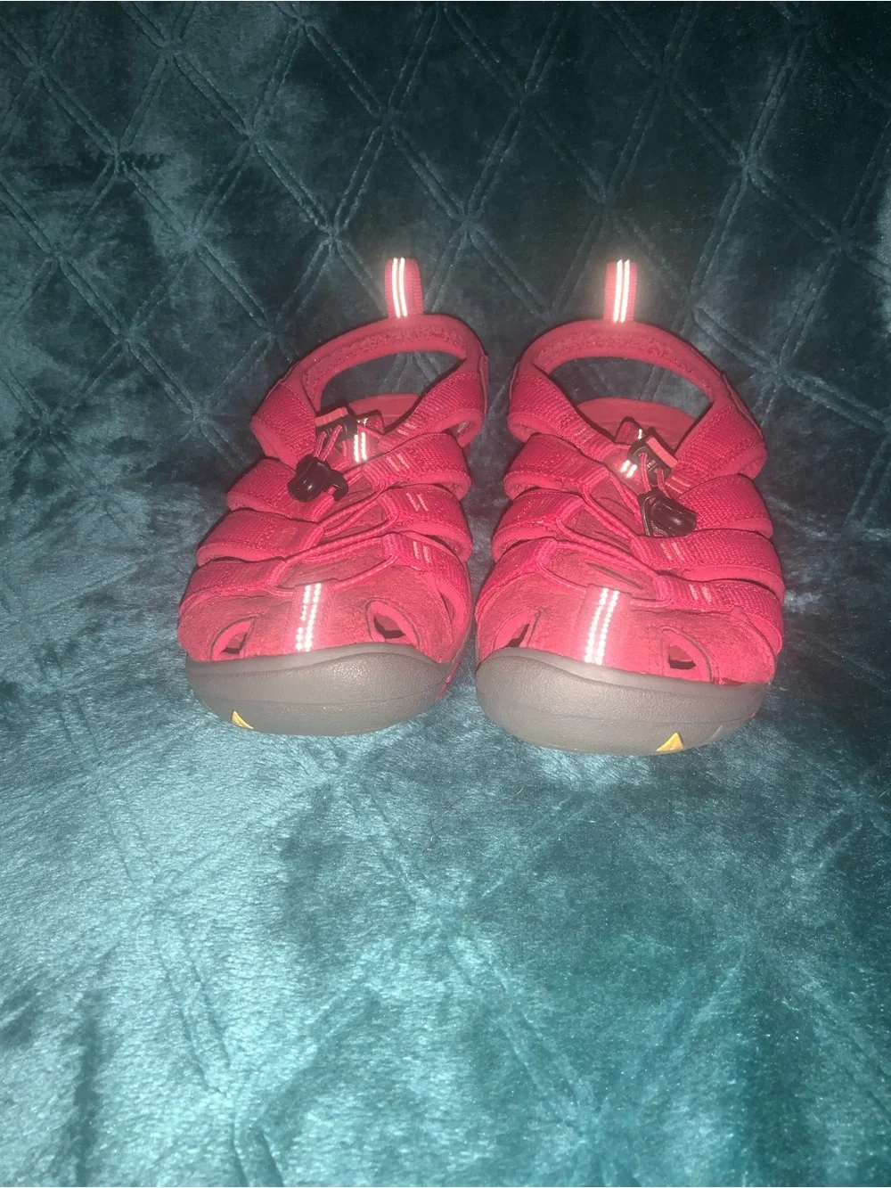 Nwot Keen Clearwater CNX Water Sandals Women's 6.5 Red Sport Hike Trail 37 EU
